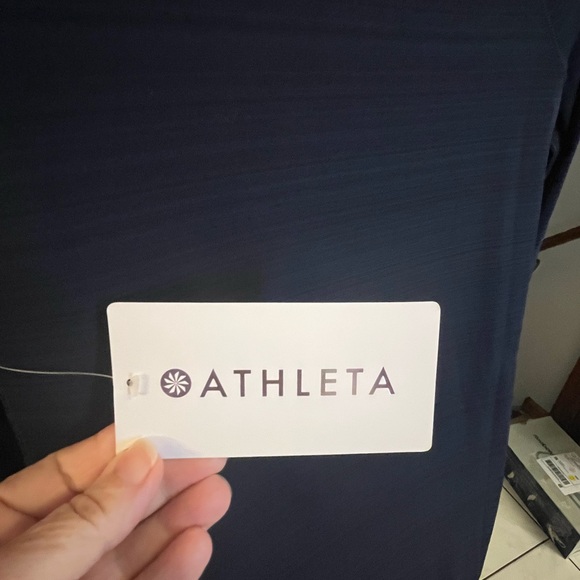 NWT Athlete Pacifica Shores Coverup Navy Small Quarter Zip Side Pockets Hood - Picture 10 of 16